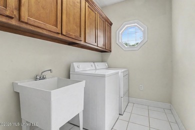This beautiful home showcases a thoughtfully designed layout - photo 10