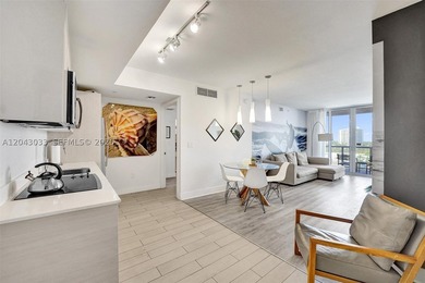 Golden Isles Lakes Area Condo For Sale in Hallandale Beach Florida