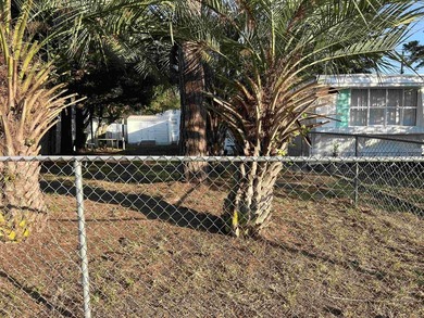 Beautiful Remodeled 4/Bed -3/Bath home with a Mother-in-law - photo 34