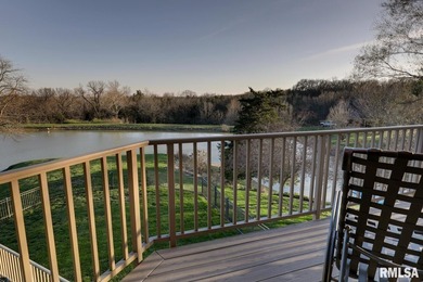 Experience lakefront living with exceptional light, volume and - photo 8
