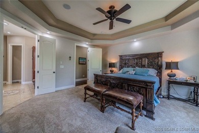 Location... Location... Location! Stunning Home located in Porto - photo 14