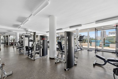 Experience the ultimate Miami Beach lifestyle at King Cole - photo 15