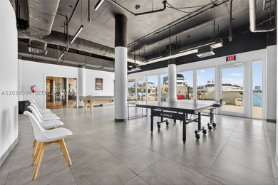 Experience the ultimate Miami Beach lifestyle at King Cole - photo 16