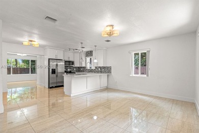 Fantastic opportunity to own a home in a centrally located Miami - photo 6