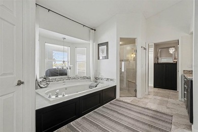 One or more photo(s) has been virtually staged. PRICED BELOW - photo 21