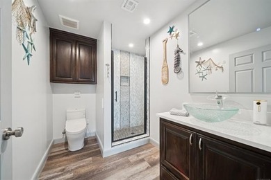 MOTIVATED SELLER! This extraordinary Lake Hudson estate blends - photo 21