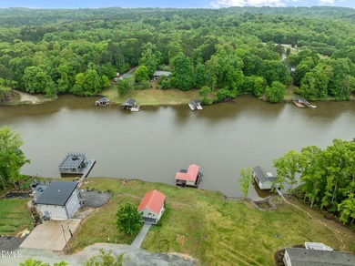 HUGE PRICE IMPROVEMENT!! Exquisite waterfront retreat on the - photo 21