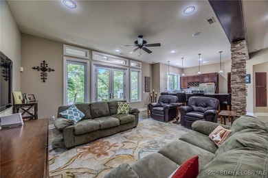 Location... Location... Location! Stunning Home located in Porto - photo 24