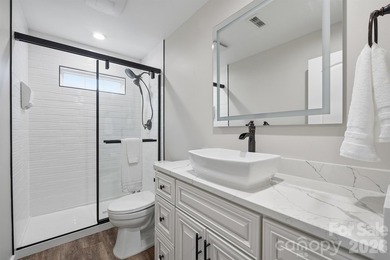 This stunning Waterfront home in the sought-after gated - photo 28