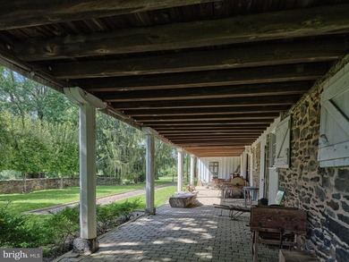 More than 800ft down a tree lined country drive way, flanked by - photo 28