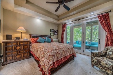 Location... Location... Location! Stunning Home located in Porto - photo 30