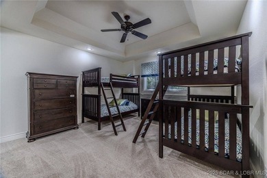 Location... Location... Location! Stunning Home located in Porto - photo 33