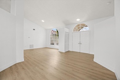 Price improvement! This beautiful home is waiting for you! - photo 8
