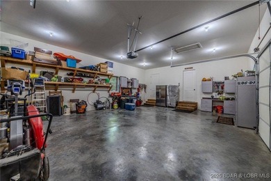 Location... Location... Location! Stunning Home located in Porto - photo 39
