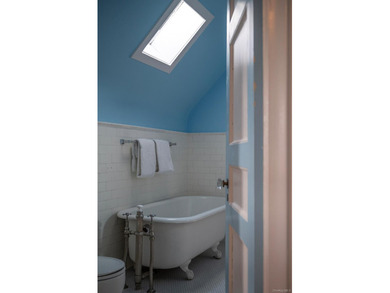 The Kingsbury-Curtis House | Tuxedo Park, NY. An extraordinary - photo 42