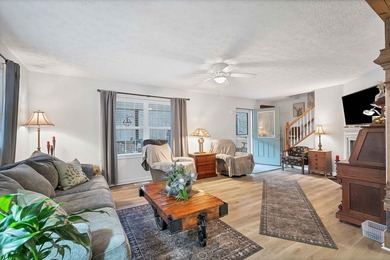 Peaceful mountain living with space for projects! This charming