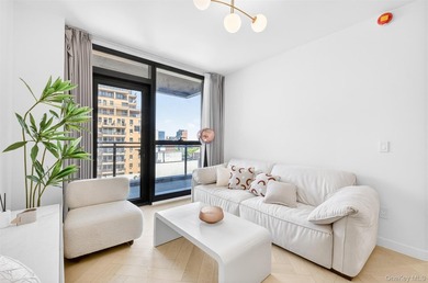 LaVita, A landmark luxury residence in the heart of Flushing - photo 12