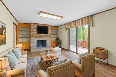 Seller is offering 5,000 in buyer's closing cost concessions!