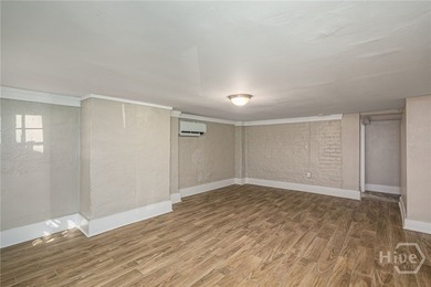 Great opportunity for Investors with a Super location in - photo 7