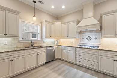 OPEN HOUSE SATURDAY JULY 18TH 11:00-2:00 Experience timeless - photo 20