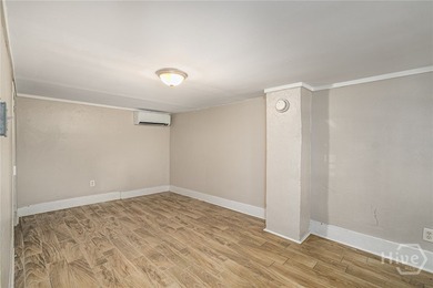 Great opportunity for Investors with a Super location in - photo 10