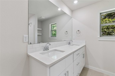 Beautiful new construction featuring 4 bedrooms, 2 bathrooms - photo 23