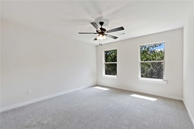 Beautiful new construction featuring 4 bedrooms, 2 bathrooms - photo 25