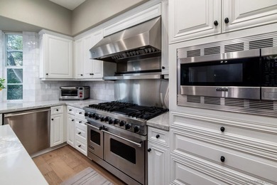 Welcome to this elegant Davidson-built residence in Amador, one - photo 27