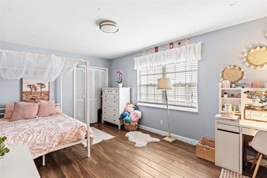 Welcome to this charming and perfect South Tampa 4-bedroom - photo 28