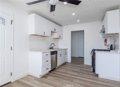 TWO DETACHED RIVERVIEW WEST HOMES ON A 16,010 Sq Ft R1 CORNER - photo 9