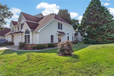 Move-In Ready End Unit Townhome - 3-bedroom, 2.5-bath end unit - photo 1