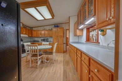 Country Living Close to Town -  Home #1- 4B/2B 2280 sq ft, #2-