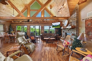 Fabulous Dale Hollow Lake & mountain view home just 5 minutes to - photo 10