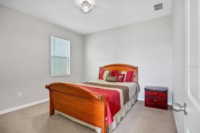 Why wait for new construction when you can have this *like new* - photo 19