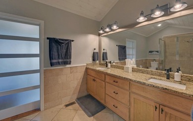 Mountain Luxury with Dramatic Long Range Views! Stepping in from - photo 21