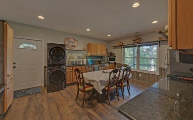 Mountain Luxury with Dramatic Long Range Views! Stepping in from - photo 45