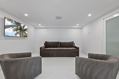 A rare offering in one of Palm Beach's most exclusive oceanfront - photo 15