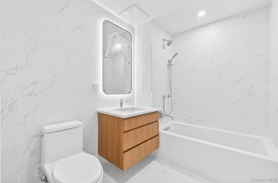 LaVita, A landmark luxury residence in the heart of Flushing - photo 15