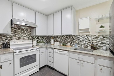 Open House Sun 6/7 12pm-2pm! Welcome to this upgraded 1BR/1BTH - photo 6