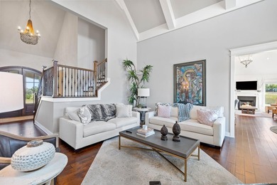 Welcome to a stunning Jimmy Nash-built home set on a full acre - photo 18