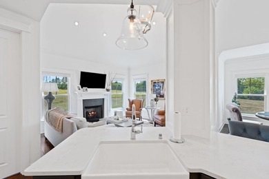 Welcome to a stunning Jimmy Nash-built home set on a full acre - photo 25