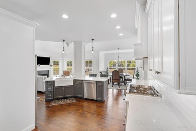 Welcome to a stunning Jimmy Nash-built home set on a full acre - photo 28