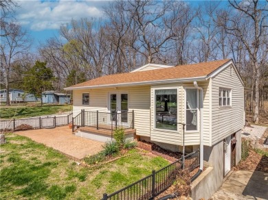 Lake Home Sale Pending in Warsaw, Missouri
