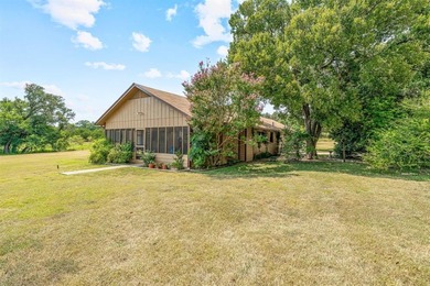 North Bosque River Home For Sale in Iredell Texas