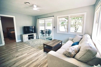 Lake life at its best! This completely remodeled - photo 9