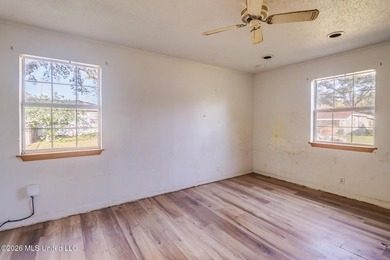 This 1930s Biloxi home has the kind of character you just don't - photo 10