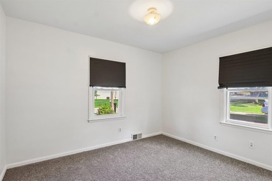 3-bedroom, 1-bath ranch home on a quiet street offering 1,070 sq - photo 10