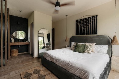 Villa Kahaal is a four-bedroom, four-and-a-half-bathroom luxury - photo 14