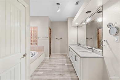 NEW REDUCED PRICE! MOTIVATED SELLERS; Beautiful home at Los - photo 14