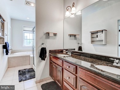 *** REDUCED $30,000 to Sell NOW!!! MOTIVATED SELLER! *** Rarely - photo 24